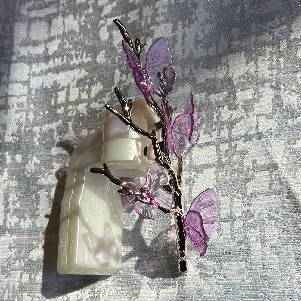 Bath and Body Works Purple Butterfly Branch Decor - Picture 3 of 7
